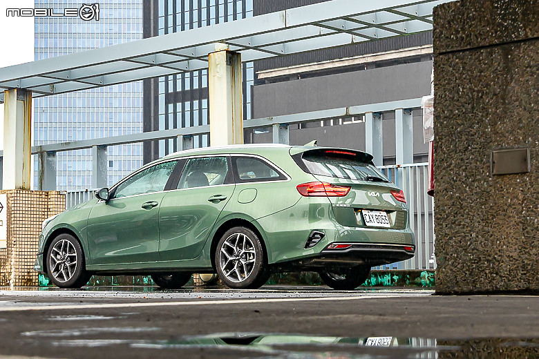 Kia Ceed Sportswagon 新年式試駕｜看來內斂但該有都有的韓系旅行車！