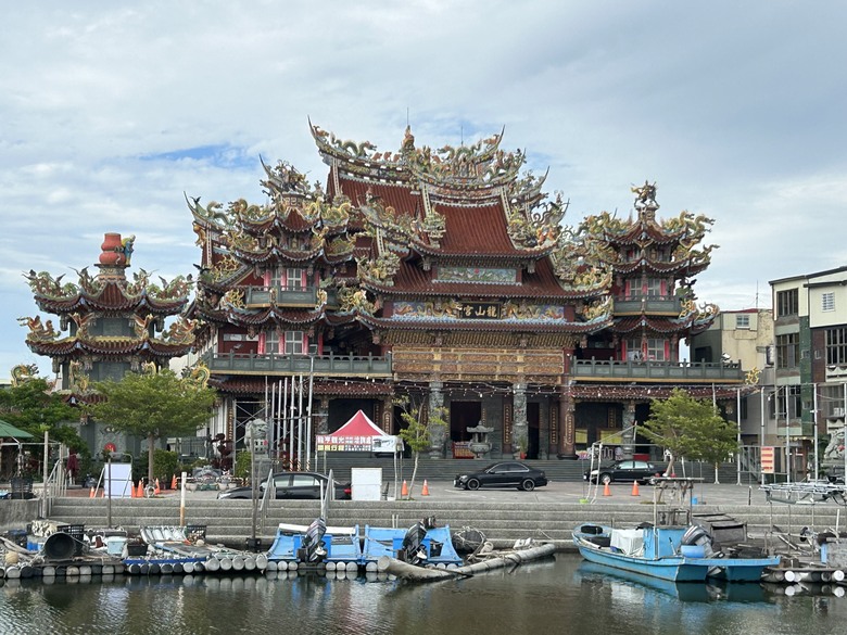 騎 向 台 灣 最 西 極 - 國 聖 燈 塔