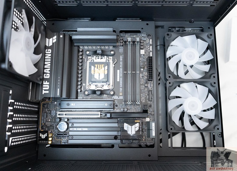 點我看大圖 MATX背插海景房 COUGAR FV150 MINI