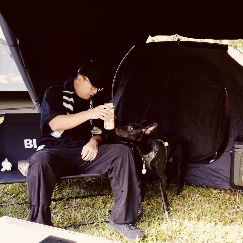 1個人帶狗參加百人團露｜到底在玩什麼 門票比演唱會的還難搶
