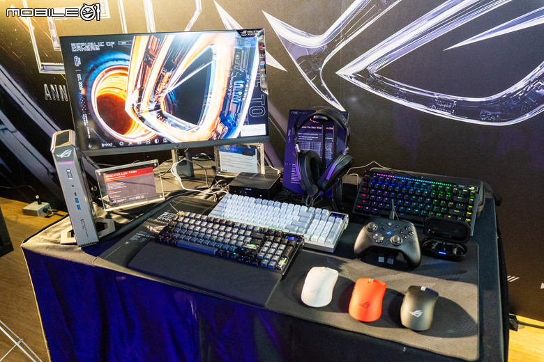 【CES2026】ROG 推出新款電競周邊 Kithara 電競耳機／HE 系列電競鍵盤與 5K 電競螢幕都登場！