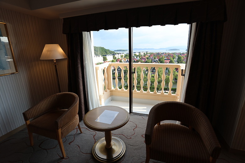 西九州自由行--下集(火車篇:長崎稻佐山夜景/豪斯登堡樂園/福岡市區逛街美食)