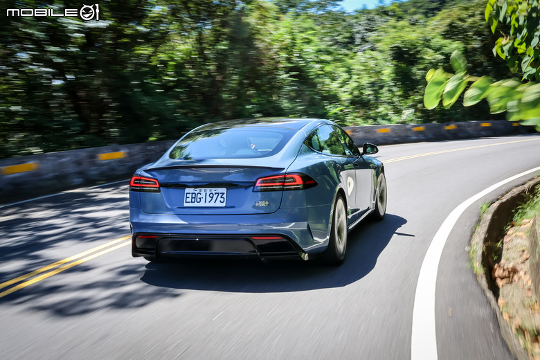 Tesla Model S Plaid / Model X Plaid 試駕｜質感與乘坐舒適度全面升級、持續展現產品競爭力！