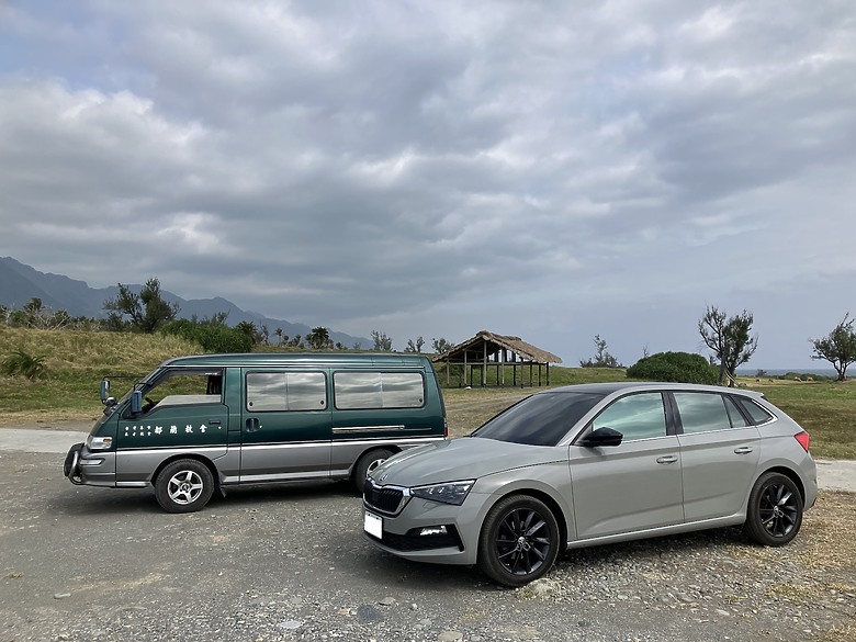 【XVIII - Scala帶我們踏雪去】五年油耗統計、車內平整化逆向示範