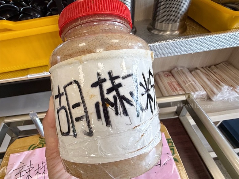 南投薑母鴨推薦，薑母鴨、胡椒全鴨還可以一鍋兩吃，山泉水養殖吳郭魚、現撈泰國蝦，埔里在地美食