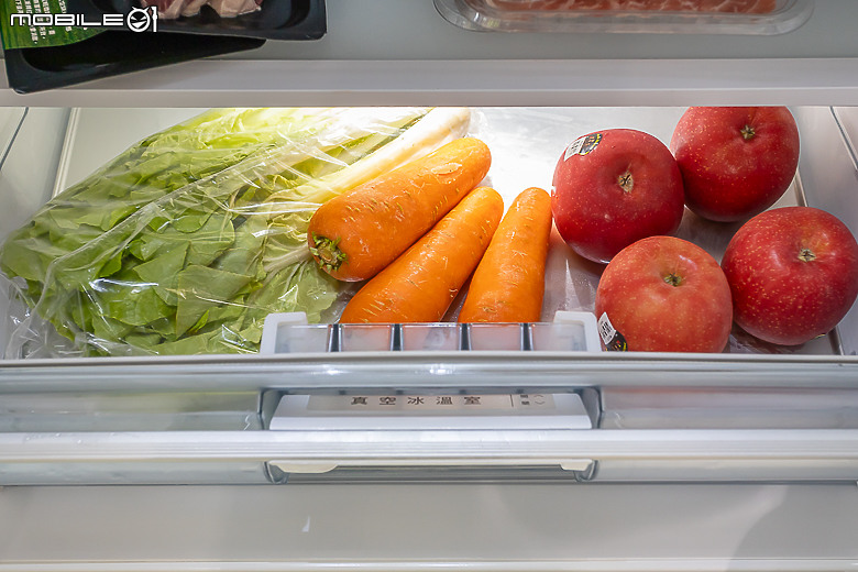 Hitachi R-TSF62WJ 日製冰箱｜獨家白金真空睡眠冰溫室，減緩氧化長保食材新鮮美味！