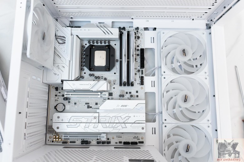 點我看大圖 全曲玻璃,全景感受 darkFlash大飛DS900G