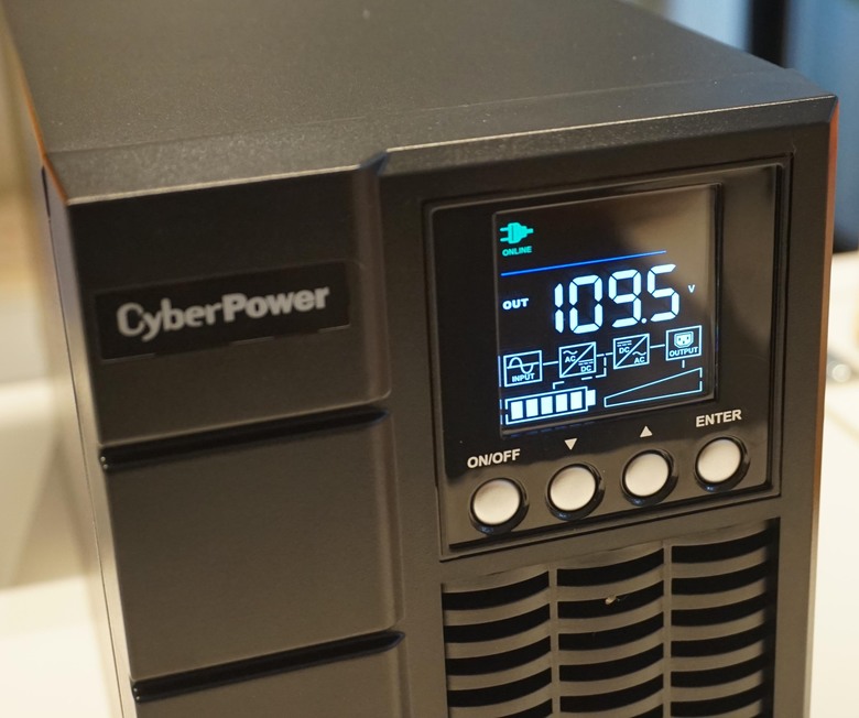 CyberPower OLS1000A零毫秒切換穩定供電、不斷電完美解決方案、向硬體損毀的夢魘說掰掰！