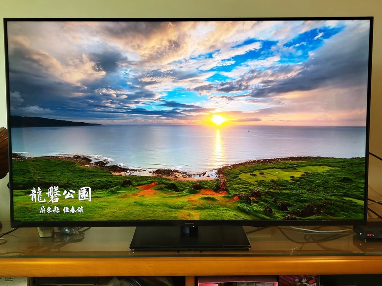 追劇、遊戲都順的 55 吋電視?|Panasonic TV-55W90BGT 使用心得