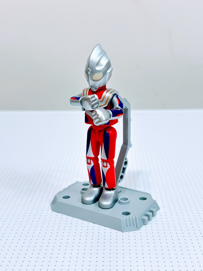 【回追開箱】Ultraman超人力霸王可動積木公仔群星版第一彈！