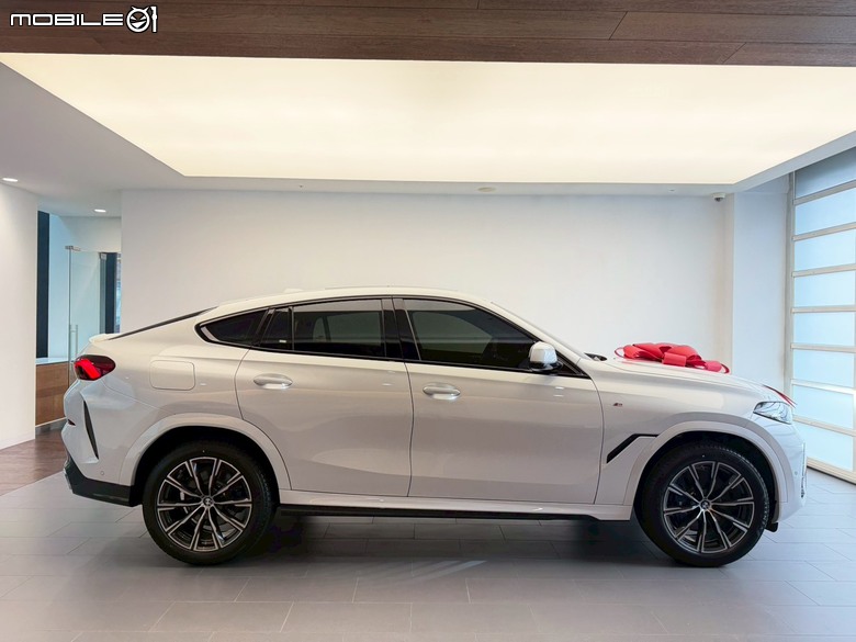 忍不住了~~X6交車囉!!