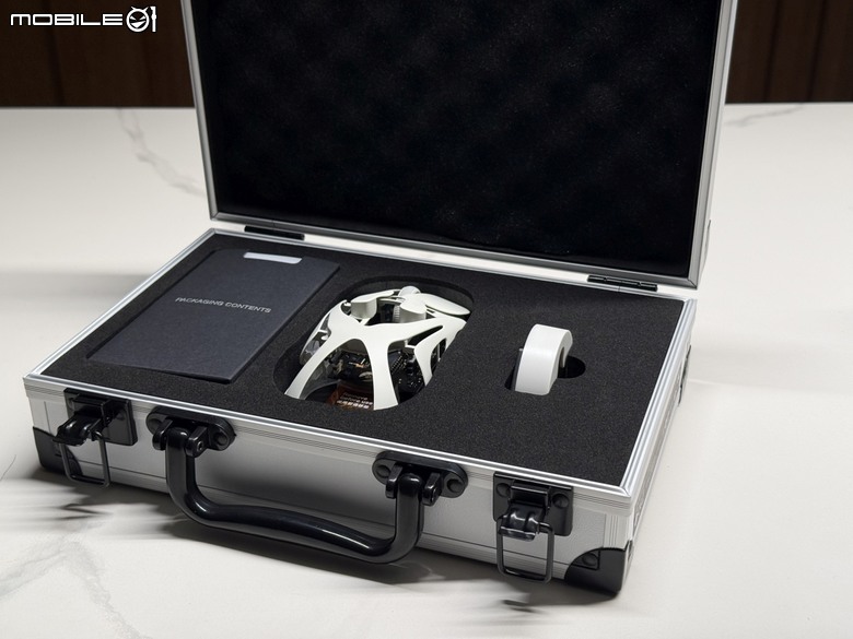 桌面最靚的仔！怒喵AM Infinity Mouse 鋁鎂合金無線滑鼠