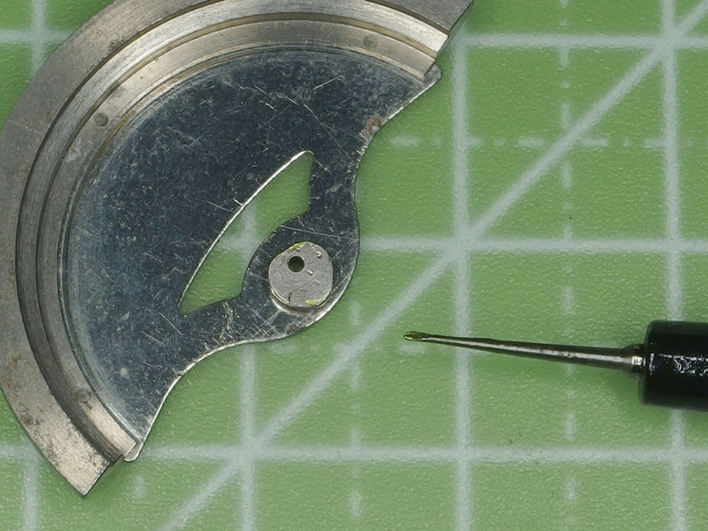 自娛玩修錶 - 原點(之三): 老東方"Calendar Auto Orient" 17 Jewels自動錶 (cal. 670)