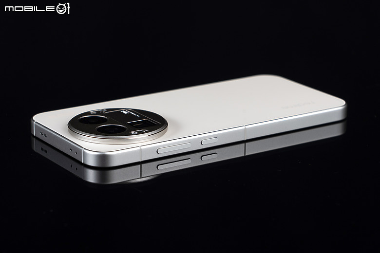 realme GT 8 Pro 體驗｜理光 GR 靈魂上身，全能旗艦闖出新路！