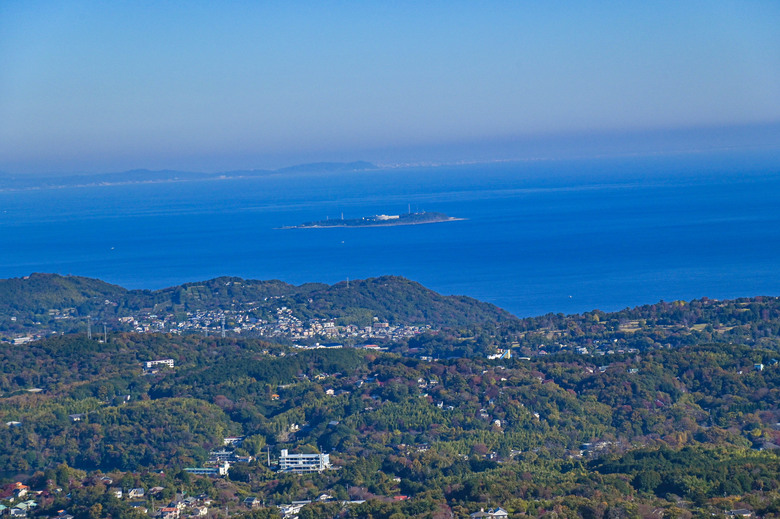富士五湖與伊豆半島自駕6日遊 part4-堂島、天窓洞、達磨山、韮山反射爐、大室山、一碧湖、明治神宮外苑銀杏林