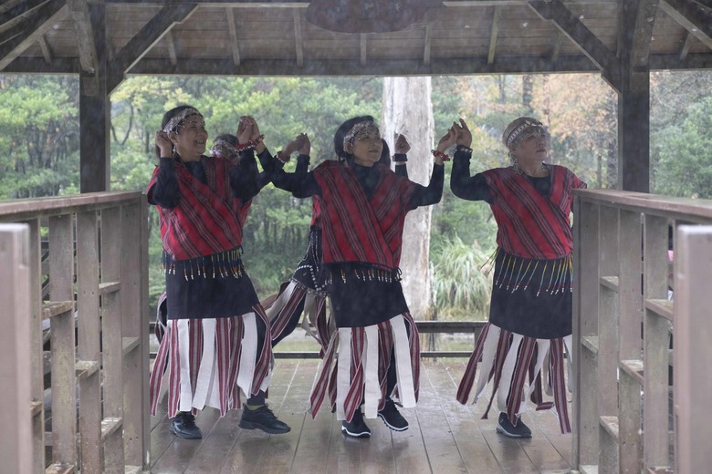 解鎖長途騎乘，2025 MAX家族山海輕旅行