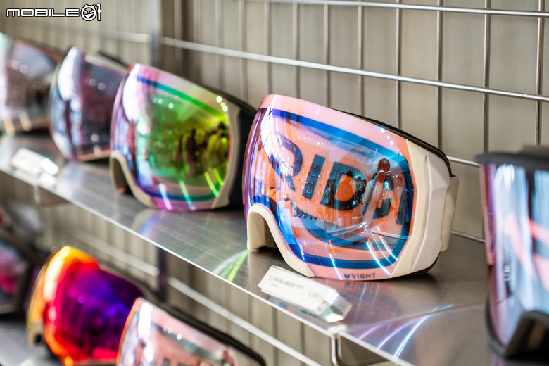 蔣大推甚麼 EP1：亞熱帶島國也會做雪鏡！全台灣本土設計製造 VIGHT 展現超強技術力