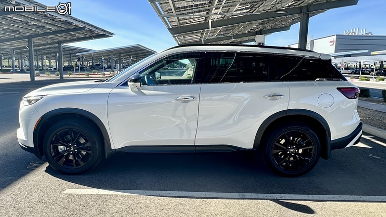 [開箱]2025 Infiniti QX60 LUXE AWD black edition北美開箱&分享