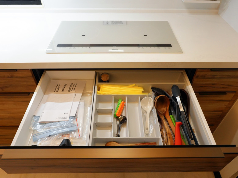 【開箱】台南廚具｜日本琺瑯廚具真的能防蟑螂？Takara LEMURE 旗艦系列｜日本KVK水龍頭