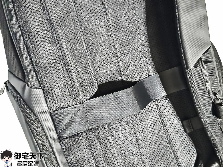 點我看大圖 開箱|【Targus 泰格斯】Pro-Tek 16 吋 專業防護筆電後背包(TBB663) - 專為 3C 收納需求而生,提供筆電防護、透氣舒適、人體工學肩帶於一體!
