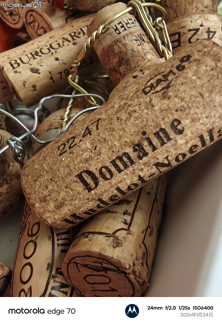 motorola edge 70 體驗｜AI 功能全面，5.99mm 超薄的中階美型之選