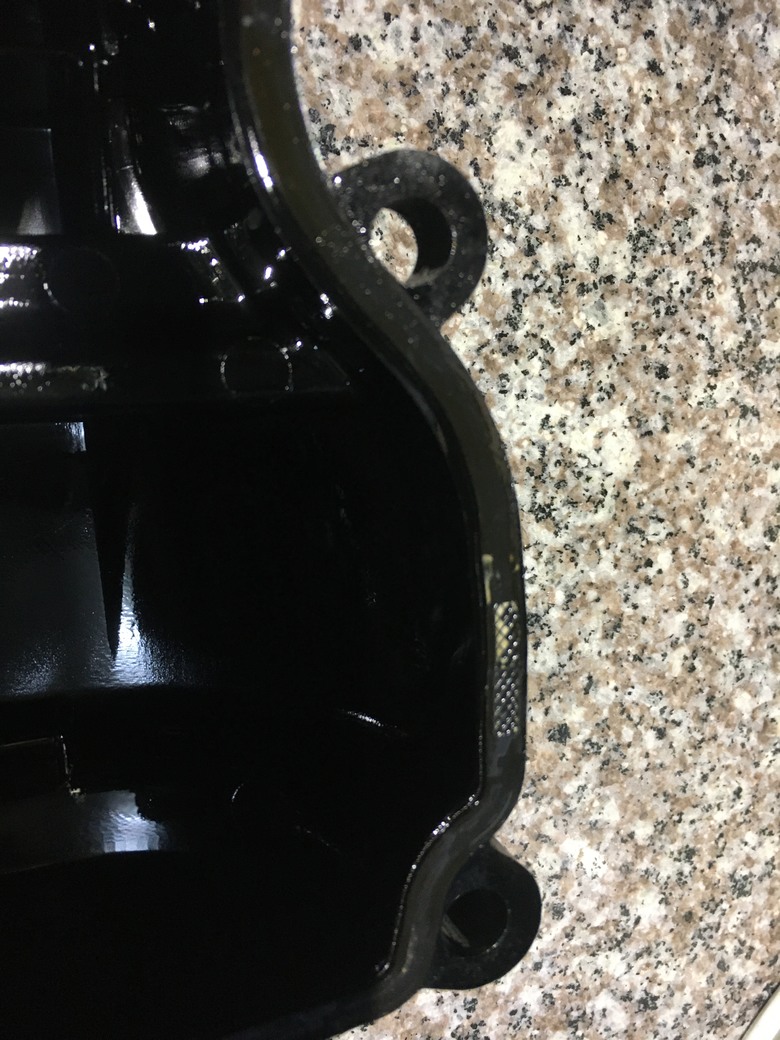 2016 Mazda 3 10萬km更換引擎汽門上蓋與火星塞