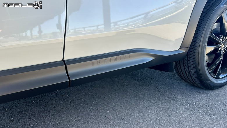 [開箱]2025 Infiniti QX60 LUXE AWD black edition北美開箱&分享