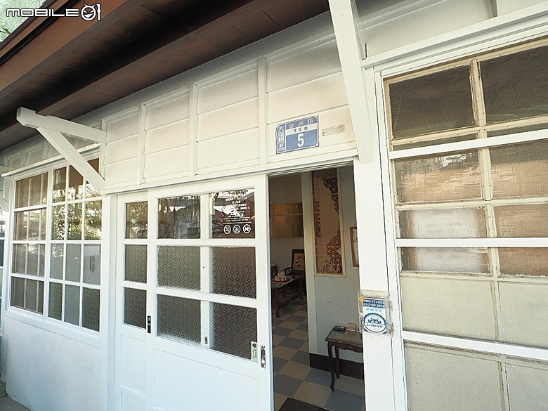 桃園市立大溪木藝生態博物館【壹號館、溪小宿舍、公會堂、木生活館、武德殿、藝師館、大溪歷史館、鳳飛飛故事館、六廿四故事館、工藝交流館與工藝基地、大溪創生館】 — 2025年霜華大溪散策之二