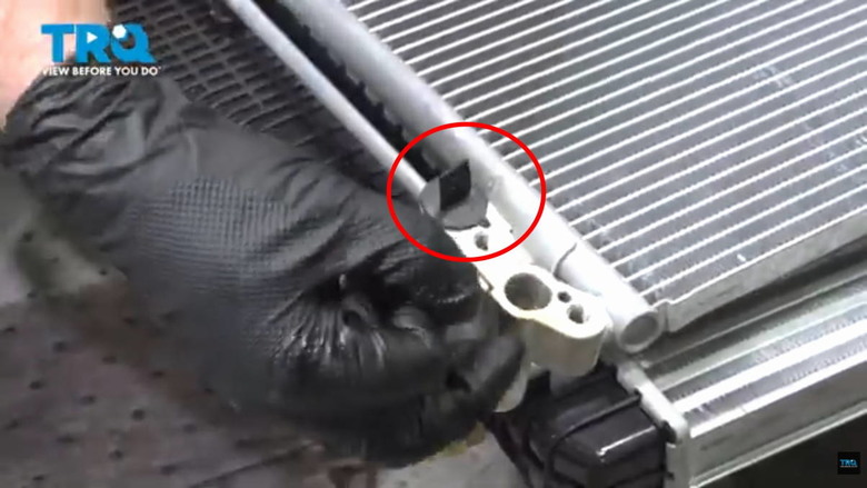 Golf R 冷氣系統DIY 清洗管路更換乾燥劑