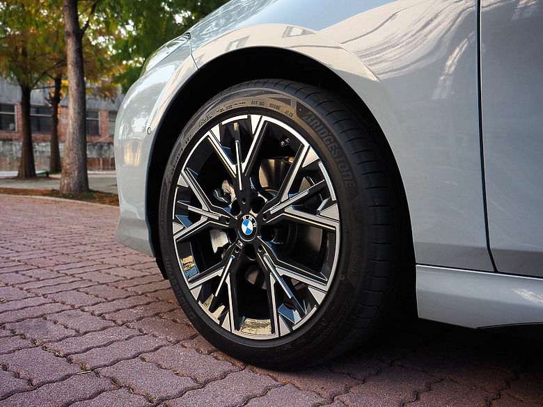 鏈婚之禮 ｜ 26年式BMW 120M Sport 布魯克林灰