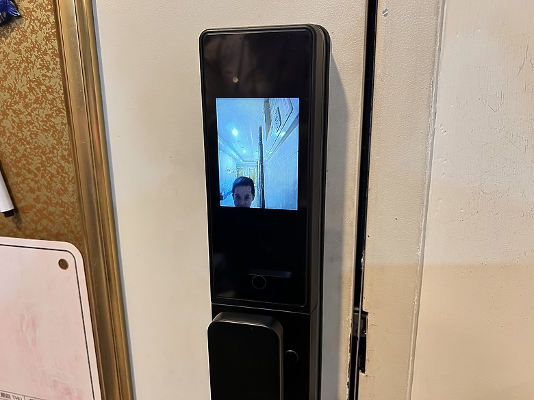 自己安裝電子鎖真的容易嗎?為什麼專業安裝與售後保固才是核心價值!