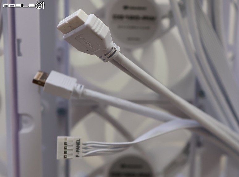 雙倉高性價比海景機殼－COUGAR FV150 MINI 開箱