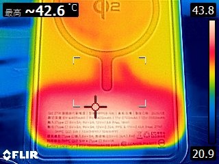 【開箱測試】MeetMind Qi2 27W溫控磁吸式行動電源 10000mah 外觀相同但價格更便宜