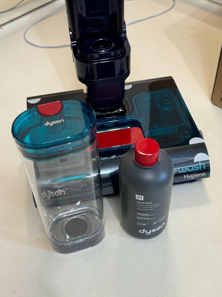 開箱 dyson 戴森 Clean+Wash Hygiene 深層潔淨洗地機