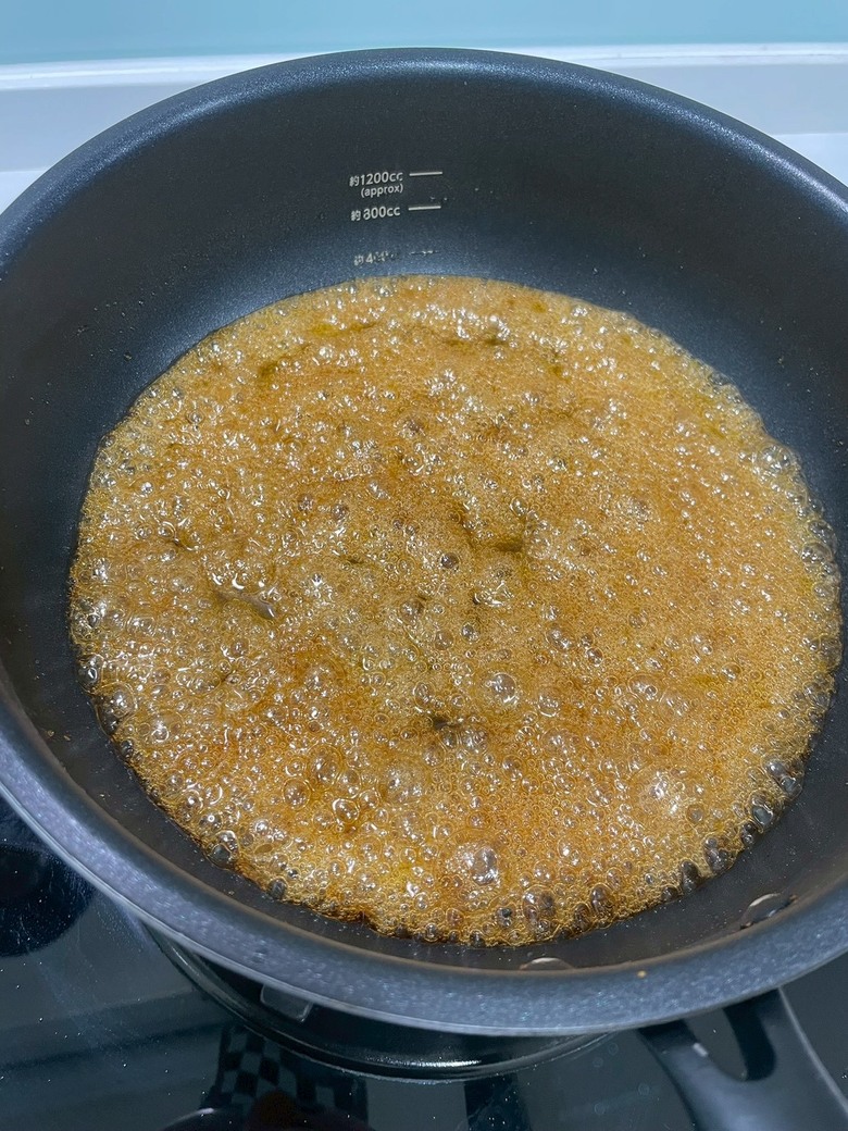用水餃皮做甜點！水餃皮麻花捲