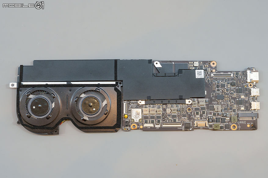 【CES2026】嶄新外觀、獨家技術與全新處理器 MSI 發表全新 Prestige 商務筆電
