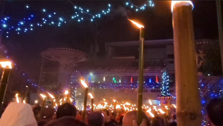 此生必去 羅娜聖誕的感動｜萬人齊聚 用火把點亮星空 #羅娜部落 #聖誕煙火 #報佳音