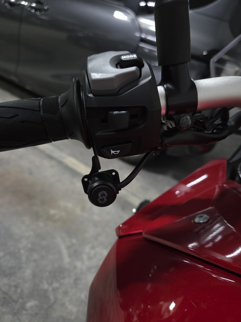V-Strom 800 RE 改裝資訊分享