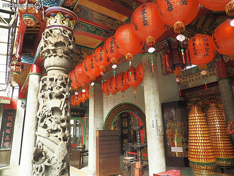 大溪老街(和平老街、中央老街、中山老街)、普濟堂、福仁宮、鎮豐宮、中正公園、大溪橋 — 2025年霜華大溪散策之一