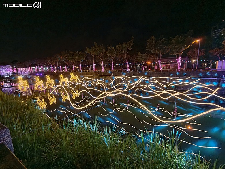 【小惡魔驫到成功】2026屏東燈節 萬年溪燈區,外掛屏東夜市中之國峰羊肉與尚讚肉圓的粉腸 — 2026年新春賞燈第一炮