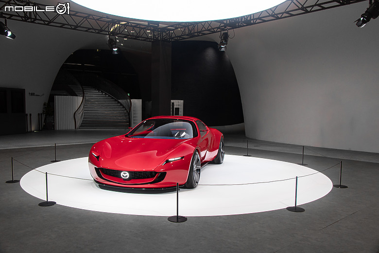 【採訪】「最美主角」降臨台中！Mazda Iconic SP 概念車移師歌劇院限時展出！