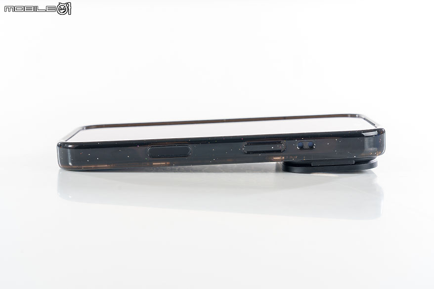 村上隆 x CASETiFY：FLOWERS BLOOM 聯名系列開箱｜用可愛將防護等級點滿！