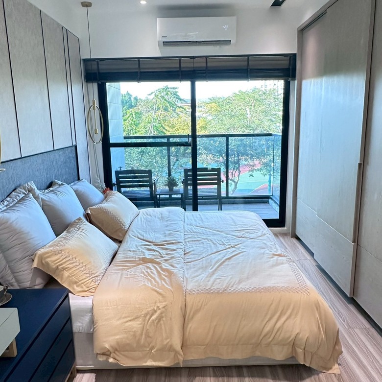 點我看大圖 請益版大們明日學價錢差不多~格局哪個比較好?