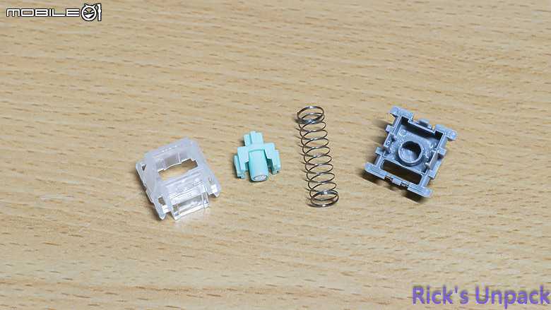 【開箱】磁軸RT始祖經典續作 | WOOTING 60HE V2