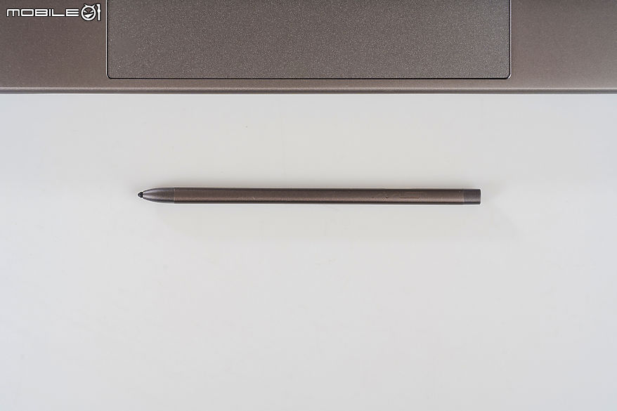 MSI Prestige 14 Flip AI+ D3M｜滿足全天續航力的絕佳 AI 翻轉筆電