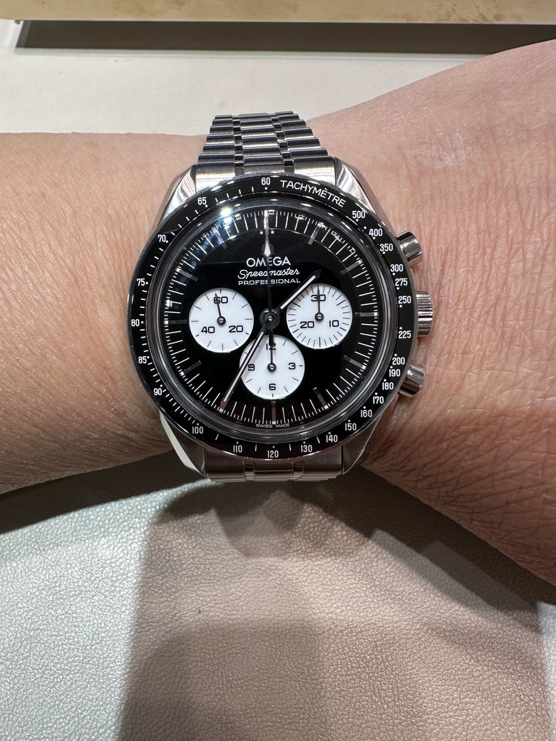Omega Speedmaster Pro Reverse Panda