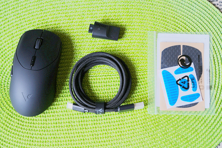 指尖上的勝利武器，專為電競而生的極致滑鼠-Rapoo雷柏 VT9 MAX 雙8K版 無線/有線兩用電競滑鼠