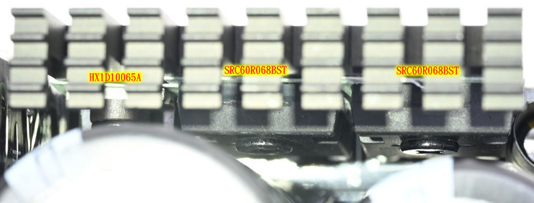 點我看大圖 LIAN LI RS1200G可旋轉交流輸入插座金牌全模組電源開箱