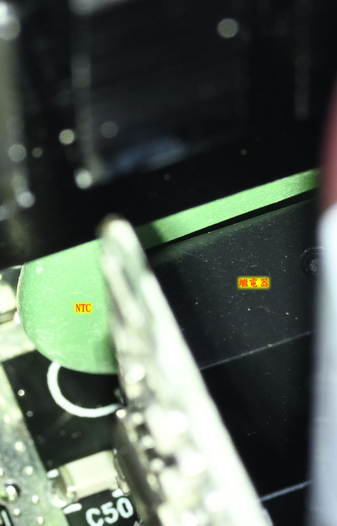 點我看大圖 InWin VE125 1250W ATX 3.1金牌全模組電源開箱