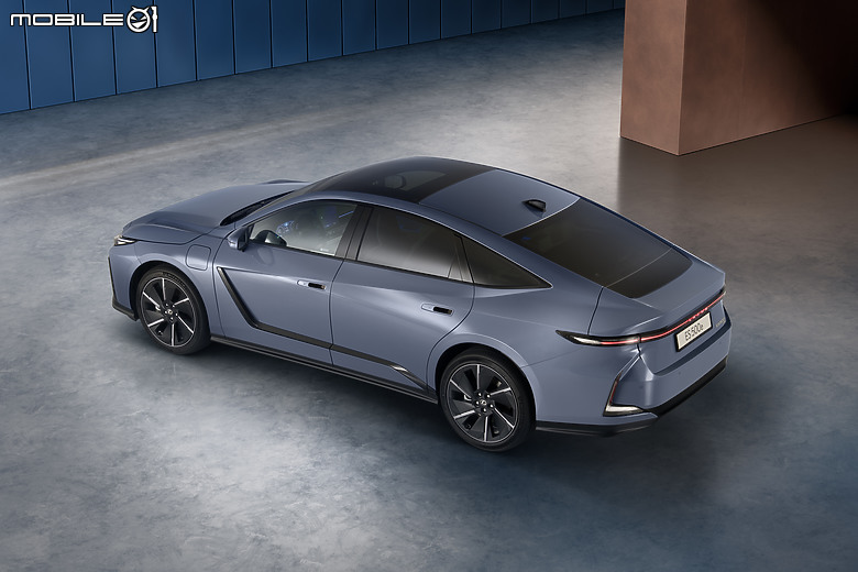 【戰力分析】Lexus ES大改款力抗德系三雄，轉型純電將是力挽狂瀾的逆襲之舉？